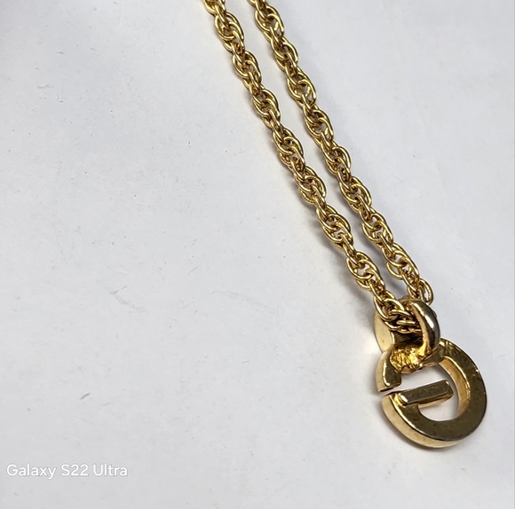 Givenchy Vintage Necklace - Picture 10 of 13